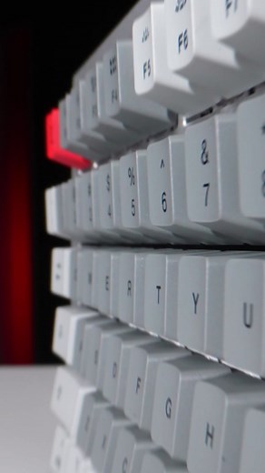 OnePlus made a keyboard and it's awesome #OnePlus #OnePlusKeyboard #onepluskeyboard81pro #keyboard #unboxing #tech