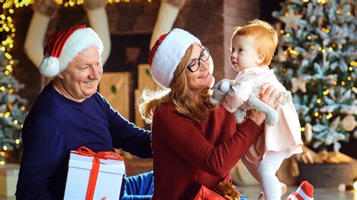 Grandma Shares Warning To Grandparents Who Buy Their Grandkids Holiday Gifts — And Ideas For What To Do Instead