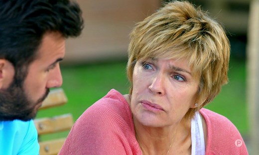 Camping paradis - S11 - E01 - La colo au camping | TF1+