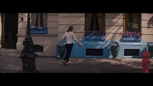 14K views · 25 reactions | Head uudised romantikasõpradele – meie Videolaenutusest leiad nüüd romantilise hittmuusikali „La la Land“. Kuus hinnalist Kuldmehikest võitnud filmi saad laenutada kõigest 3 € eest. | Telia Eesti | Facebook