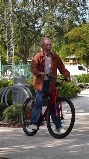 Instant Karma! Follow for weekly bait pranks #prank #comedy #viral #FunnyPranks #baitprank