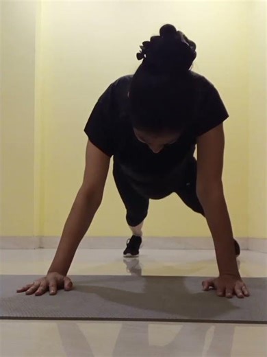 Plank dance-learning as I go#plankchallenge #fitness #motivation #homeworkout #sports