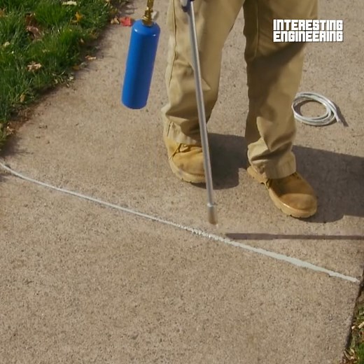 203K views · 923 reactions | This filler repairs joints and cracks in concrete in a jiffy. Via: latexite.com | Interesting Engineering | Facebook