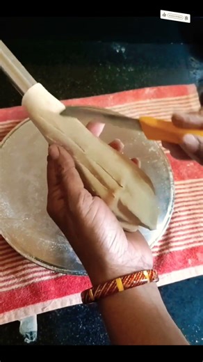 Try This Trick To Make Designer Puri with New Whisker & Knife Easy and Fast 🥰 😋
