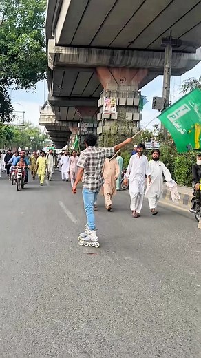 68K views · 8K reactions | لاہور مرکزی ریلی کے کچھ مناظر #ahsanskater...