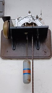 730K views · 4K reactions | Genta stasiun untuk menerima pesan tentang kedatangan kereta api peninggalan jaman belanda masih berfungsi baik. #reels #keretaapi #indonesianrailways #gentastasiun #semboyangenta | Tofik Fernando | Facebook