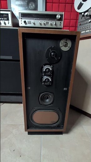 P Atkinson (SOTA) Transmission line speaker & Marantz 2238 receiver