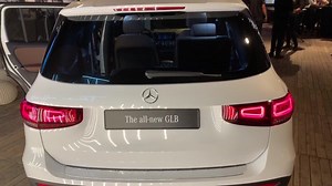 Erste Eindrücke vom Mercedes GLB, dem Baby-GLS mit bis zu sieben Sitzen. | AUTO BILD