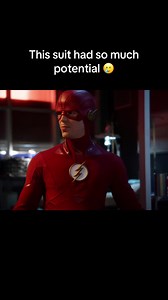 The helmet no chin strap 😣 #theflash #theflashcw #grantgustin | the flash suit