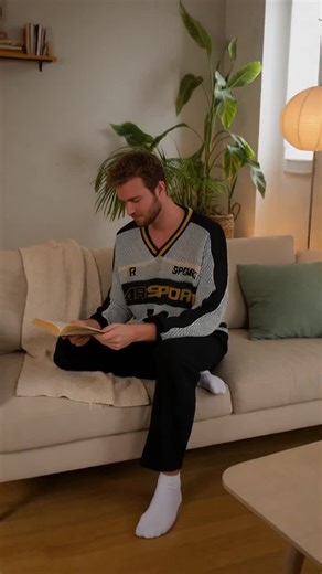 Men's Colorblock Letter & Figure Pattern Sweatshirt, Casual Loose Fit Design, Ideal for Everyday Use, Perfect for Layering #sweaters #menclothes #athleisuremen #cozysweatshirt #mensworkhoodie #menspoloshirt #affordablemensfashion #sweatshirtwithpockets #unisexsweatsuits #sweaterforwork