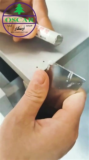 Quick Wood Scratch Repair with Crayon Solution چاککردنی شوختی دار بە ئاسانترین ڕێگا قلم تلوين