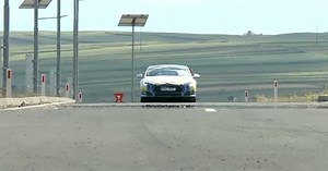 Cu mașina electrică în jurul lumii, via România