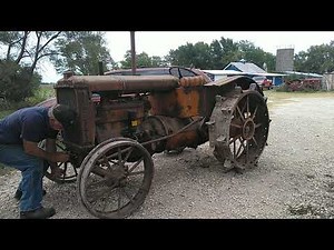 Starting the 1931 U Allis Chalmers tractor