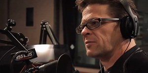 JASON NEWSTED Guests On Los Angeles Radio Station KLOS 95.5 FM (Video)