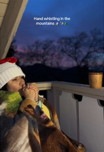 Cómo hacer silbidos de búho con las manos