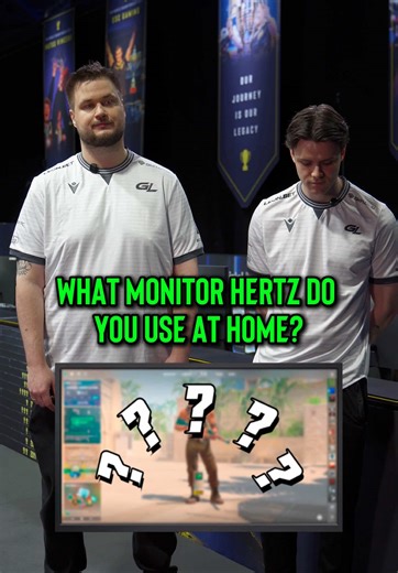 What Hz do CS pros really use? 🖥️⚡ #ESL #gaming #cs2 #esports #iemkrakow2026