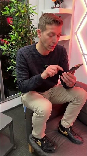 Scherm Samsung Galaxy uit- en aanzetten door te tikken