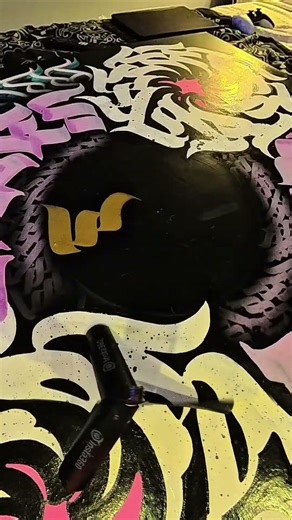 BURNZY ART 🔥🔥🔥 Creating a CALLIGRAFFITI calligram using molowtow paint 🌪️🌪️🌪️