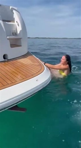 SHE ALMOST LOST HER HAND!! 😱🖐️