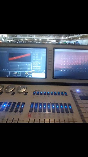 17K views · 338 reactions | Pixel mapping avolites touch QY v11.3 | Jay Ochavillo | Facebook