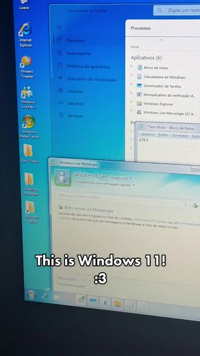Windows 11 Frutiger Aero Theme – Windows 7 Glass Look