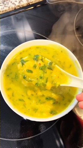 Cannellini Bean Soup! #easytomake #healthysoup #souprecipe #recipeoftheday #recipeideas #foodshorts