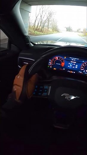 2024 Ford Mustang GT | new generation | revs & exhaust sound in the tunnel