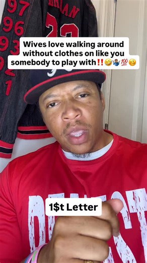 Wives love walking around without clothes on like you somebody to play with‼️🤣🤷🏽‍♂️💯🥴 #funny #funnyvideos #marriage #relationships #funnyposts | 1$t Letter