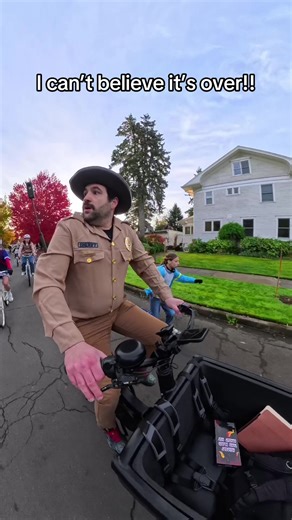 From the first bike ride to the final scene… when did you realize this show meant more to you than just a TV series? #BikeBus #StrangerThings