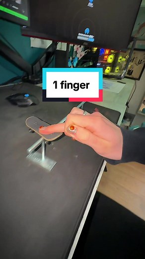 Mastering 1 Finger Tricks on Fingerboards
