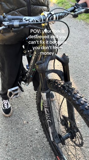 The Pain of a Broken Fork: An MTB Perspective