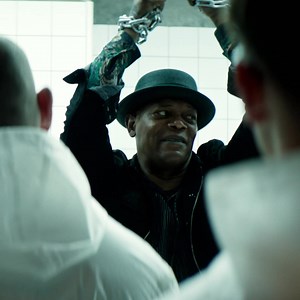 68K views · 5 comments | Samuel L. Jackson n'a peur de rien.... En revanche Ryan Reynolds… HITMAN & BODYGUARD 2, actuellement au cinéma ! | Hitman & Bodyguard | Facebook