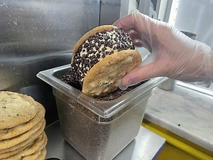 Opening day: Page’s and Potomac Bakery collaborate on ice cream sandwiches