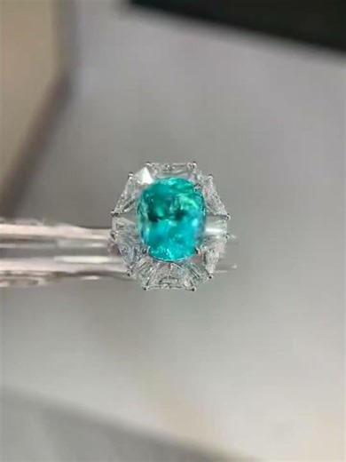 Women's wedding ring