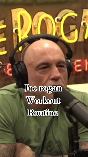 joe rogan workout time. #joerogan #tomsegura#podcast#workout#gym#shorts#youtubeshorts#ytshorts