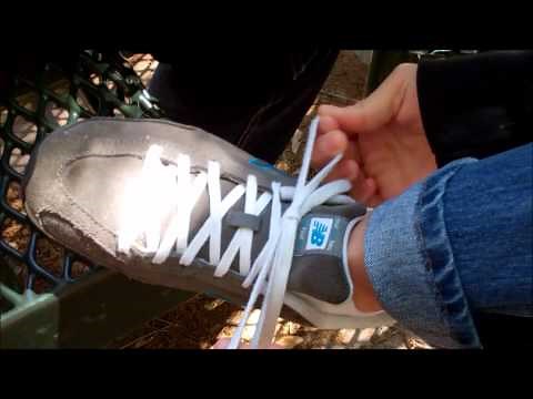 Backward chaining: Tying a Shoe.wmv