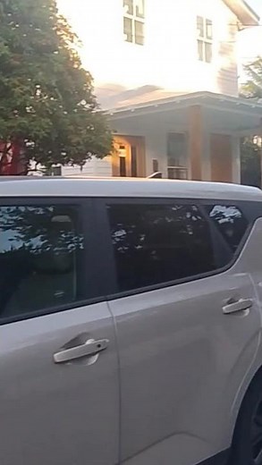 Olha essa casa abandonada em Key West,Flórida.