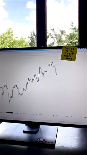 Forex Signals by RR on Instagram: "Receive expert forex signals straight to your phone 📲 📈 Here’s how we can help you succeed in trading 👇🏼🚀 We Provide The Best Forex Signals 🔥 What to expect when joining our service?🤔 ✅| 3-4 signals daily 📊| All signals with TP, SL, analysis, updates 📈| 1,500 pips guaranteed monthly 🔥| High win ratio 📖| Free trading guidebook 📰| Weekly trading watchlists 📚| Comprehensive Forex courses 👨🏻‍💻| Support from experienced traders 📩| Personalized analy