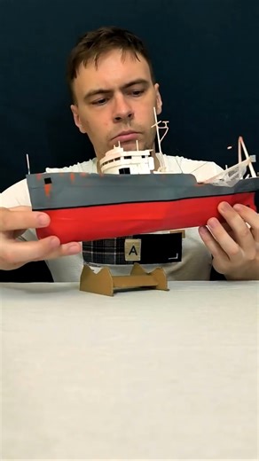 DIY Cardboard Ship Model for Sinking, Fishing Boat Model with Nets #cardboardship #rcships