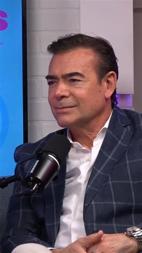 DOSISconMichelleGalván | Nunca pierdas la esperanza. ✨ Cuando todo parece perdido, es cuando Dios más se manifiesta. @antonio.mauri nos comparte cómo la fe lo... | Instagram