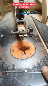 14K views · 926 reactions | installing a mini bench scroll saw #idekreatife #sangkarburung #woodworkings #kicaumania #carpenter @sorotan | Dicky Anggriyawan | Facebook