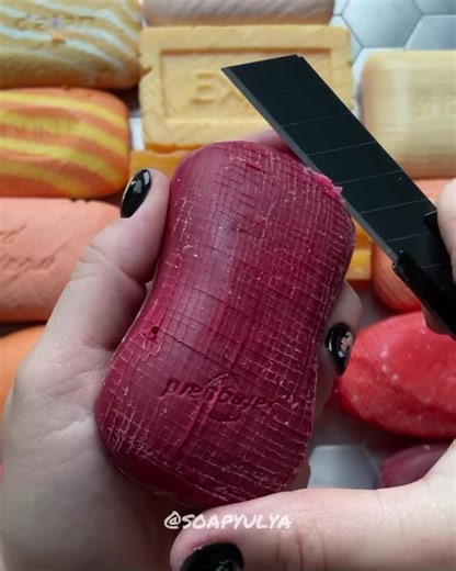 Intricate Soap Carving Techniques Revealed