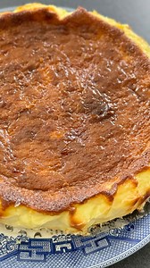 San Sebastian (Basque) Cheesecake #basquecheesecake #basqueburntcheesecake #cheesecakes #cheesecake | Gigi’s Kitchen