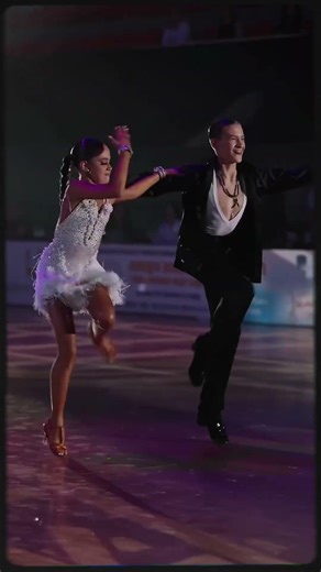 Nevjerojatan JIVE: Energija koja ruši rekorde! #shorts #dance