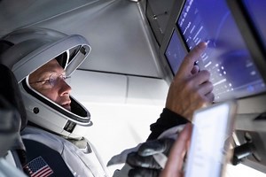 Así es el software que obra maravillas en el Falcon 9 de SpaceX: Linux y un sistema de redundancia triple para evitar fallos