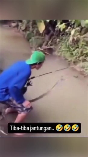 funny , scare , prank , lmao : #prank #scared #lmao #fyp #funny