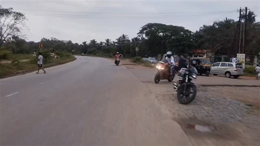 RCB CRAZY FAN on Instagram: "1 HAND SHAKE PROBLEM SOLVED😎 SUPPORT ME FRIENDS 🙏🙏🙏 #riderlife #problemsolved #bikeride #vlogger #vloglife #vlogsquad #kundapurakannada #kannadavlogger #udupikannada #instagramgrowth #trandingreels♥️ #explorepageready #socialmediagrothtips #instaviralvideo❤️❤️ #explorevideos💙☺️ #socialmedia #trendingposts😍♥️♥️ #trendigviralvideo❤️ #viralreelvideio❤️ #"