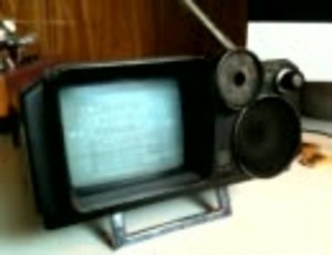 白黒テレビでアナログ放送終了