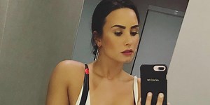 Demi Lovato Shows Off Her Toned Body in Hot Swimsuit Selfie – See the Pic!