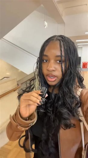 Nicole takes us on a tour of her favourite study spots on campus 📚✨ At Aston, you’ll find warm, cosy, well-lit and modern spaces designed to help you make the most of every study session. @astonunilibraryandlearning | Aston University